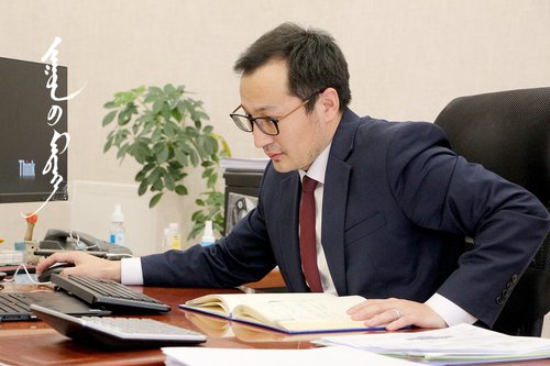 Б.Сүх-Очир: Шинэ сэргэлтийн хүрээнд жилд 10 их наяд төгрөгийн хөрөнгө оруулалт татна